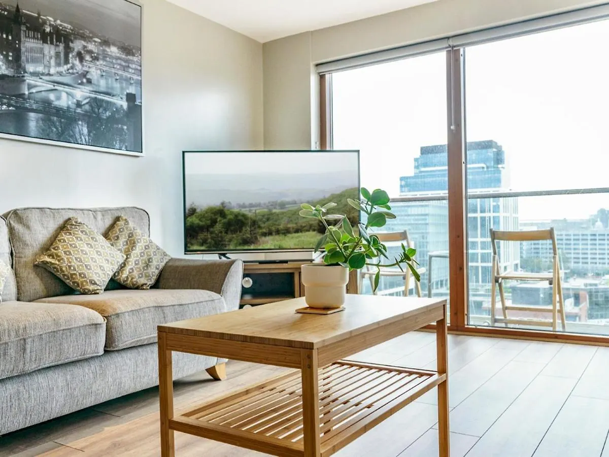 Apartamento Pass The Keys Incredible Cityscape Views Balcony City Centre Belfast